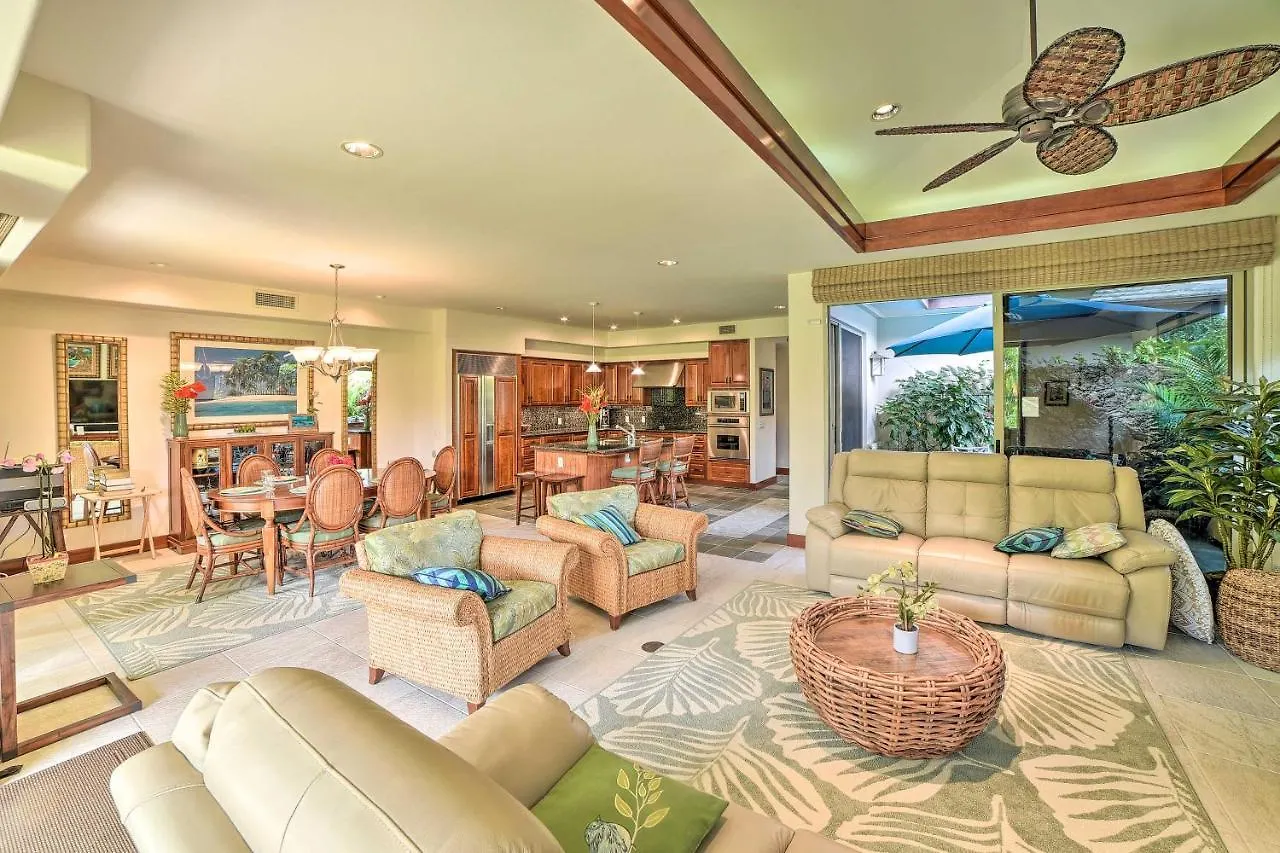 Tropical Escape With Pool Access About 1 Mile To Beach Waikoloa